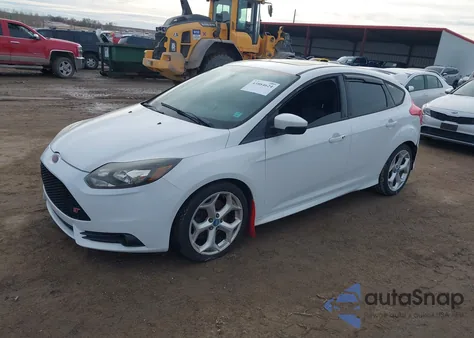 2013 Ford Focus St from USA, damaged, VIN 1FADP3L95DL289895